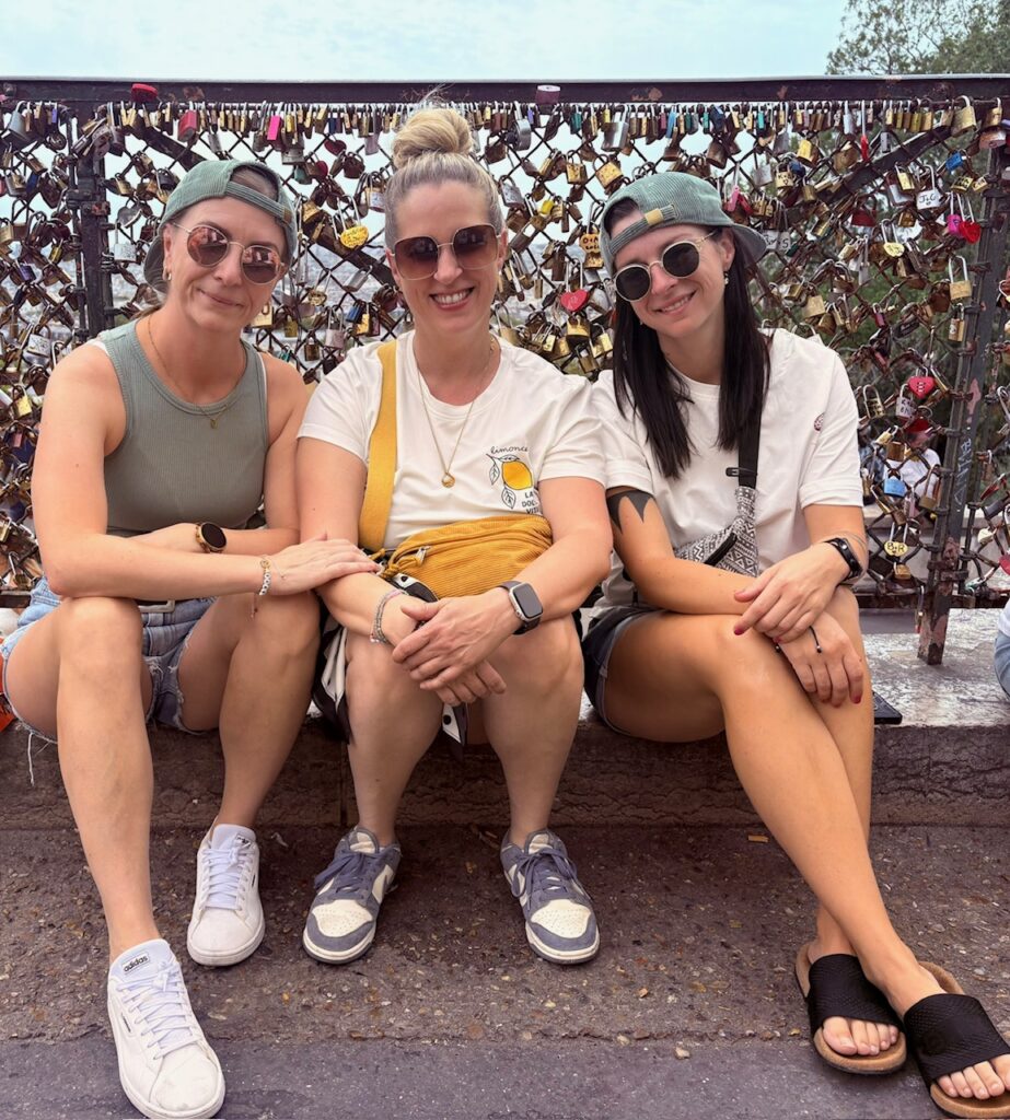 Nur Liebe. Margarita Laura und Janina von HILDE goes Paris